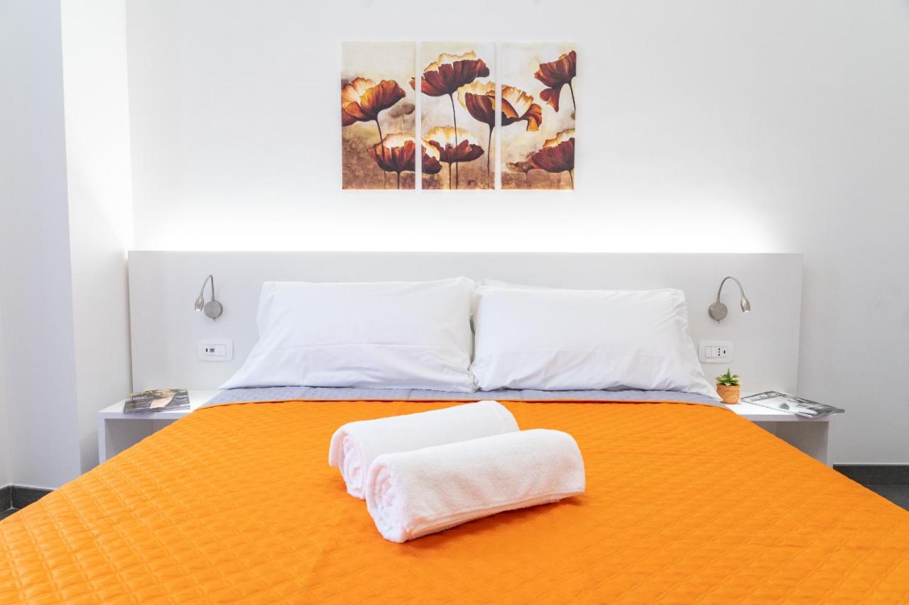 Colours Apartments & Rooms 산레모 외부 사진