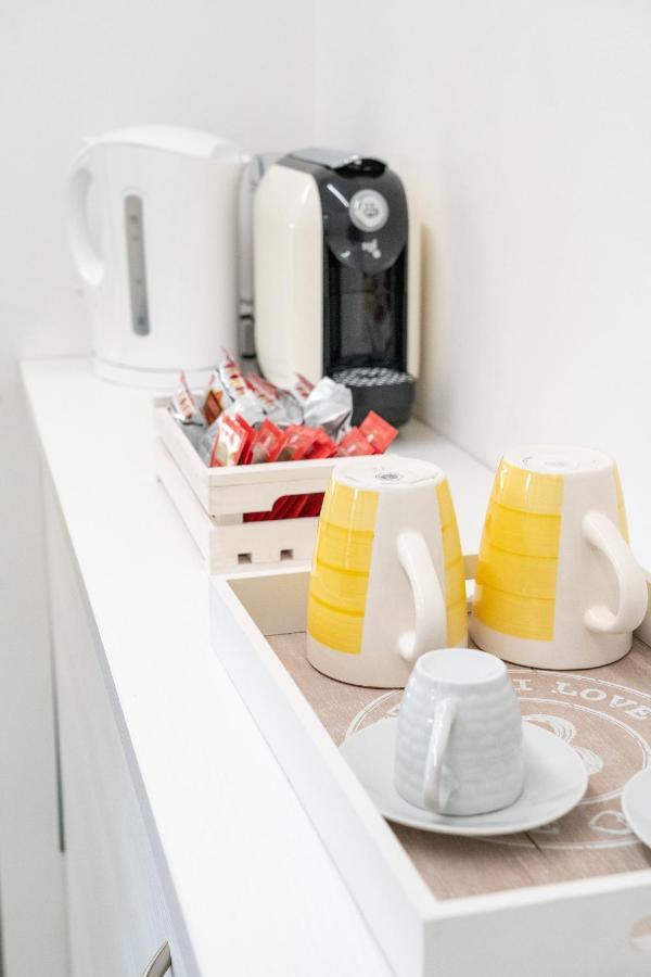 Colours Apartments & Rooms 산레모 외부 사진