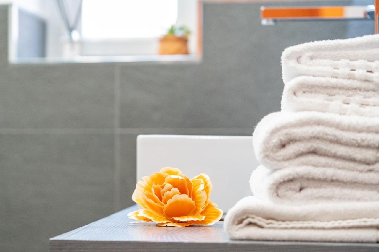 Colours Apartments & Rooms 산레모 외부 사진