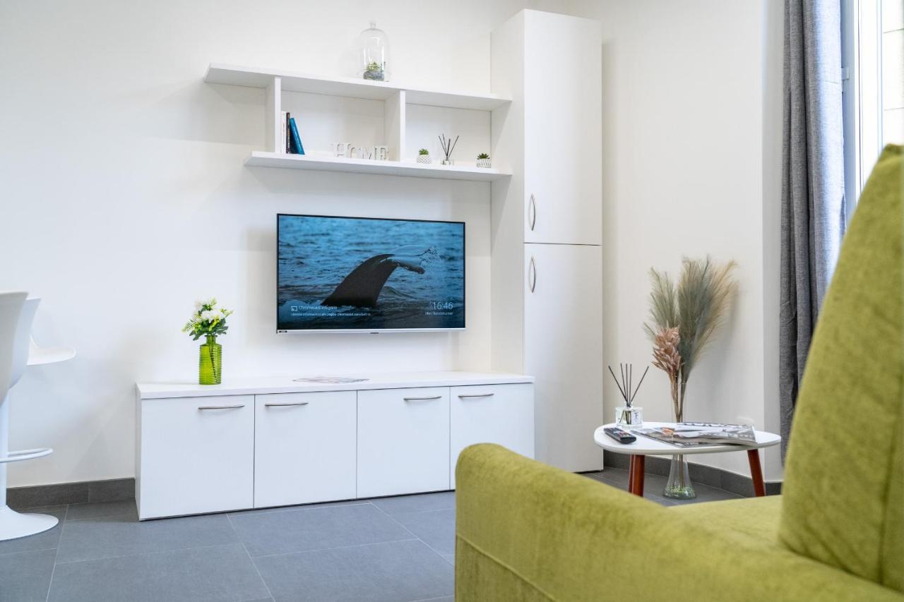 Colours Apartments & Rooms 산레모 외부 사진